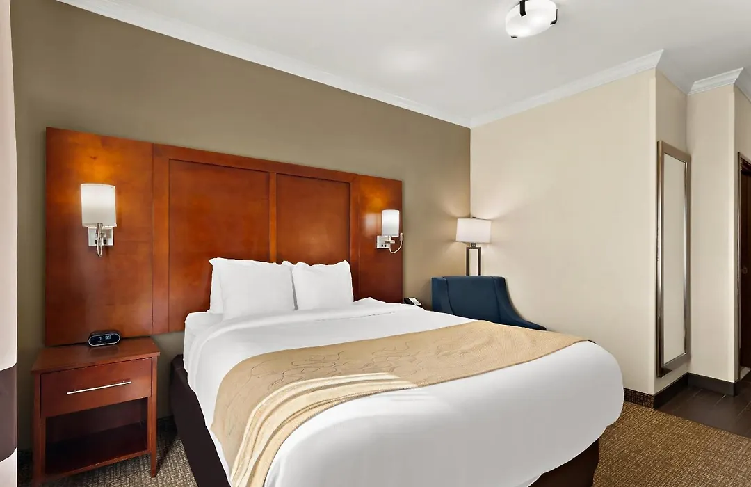 Comfort Suites Corpus Christi Central-1